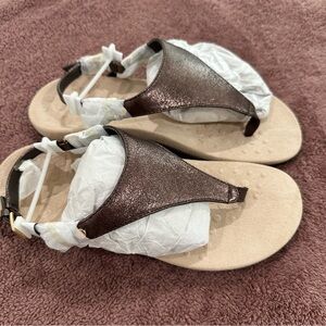 New Vionic Sandals
